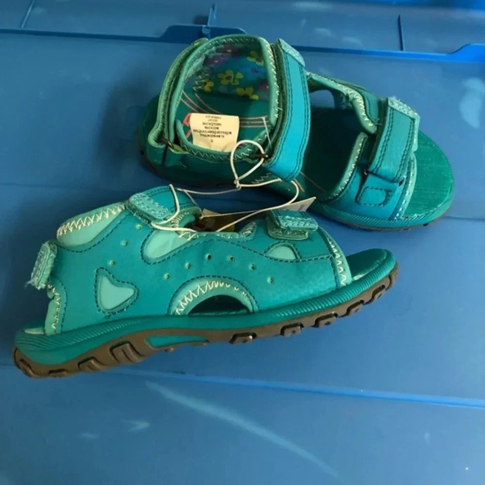 Champion water shoes teal
